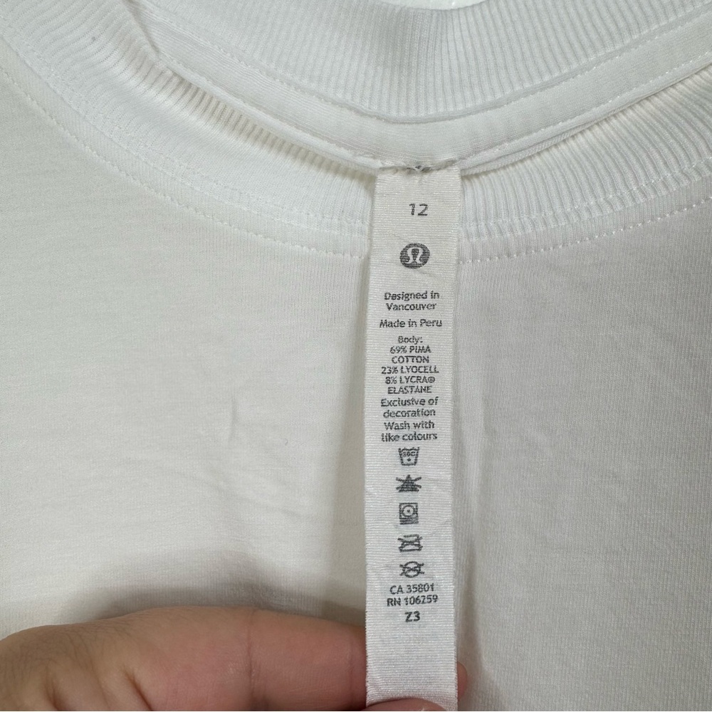 Lululemon White‎ Muscle Tank Size 12 - Picture 3 of 4